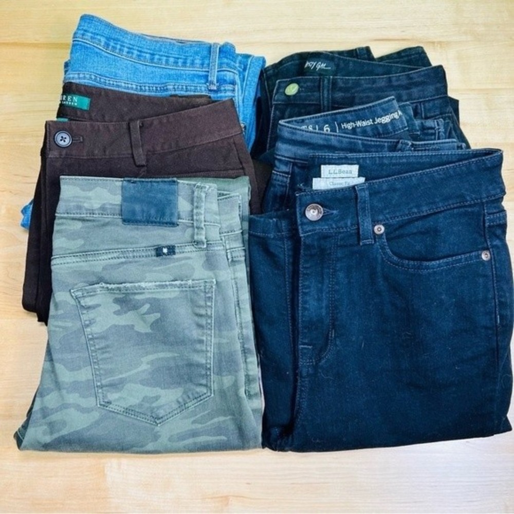 Women’s jeans size 6 great condition